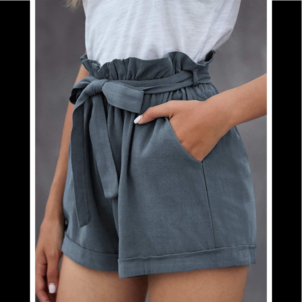 🆕Elastic Waist Side Pockets Ruffle Linen Shorts - Picture 2 of 3
